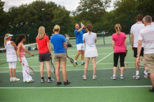 обучение взрослых теннису в школе тенниса best-tennis